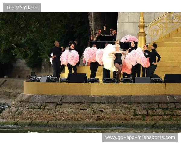 塞纳河水上表演成为开幕式亮点,塞纳河视频 塞纳河水上表演成为开幕式亮点,塞纳河视频