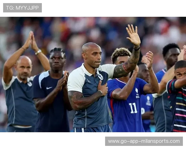 切尔西冬窗引援持续,防线补强成为首要任务,切尔西进攻 切尔西冬窗引援持续,防线补强成为首要任务,切尔西进攻